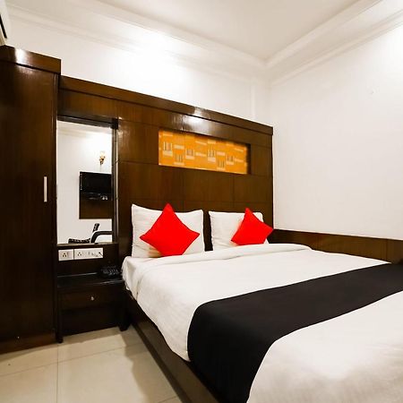 Capital O 6408 Hotel Delhi Heart Ню Делхи Екстериор снимка