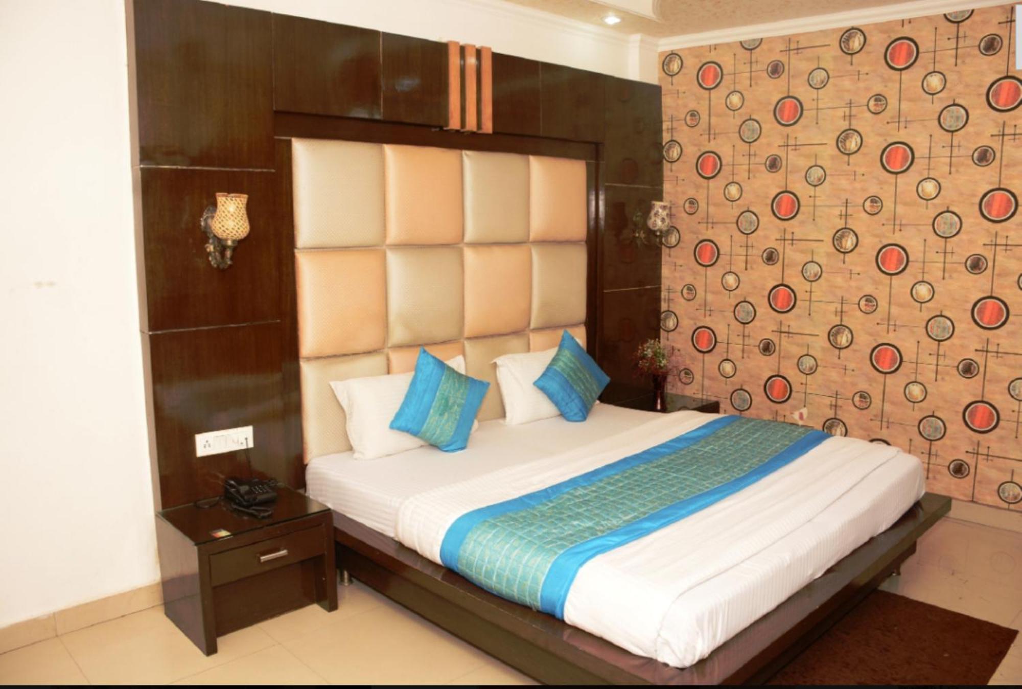 Capital O 6408 Hotel Delhi Heart Ню Делхи Екстериор снимка