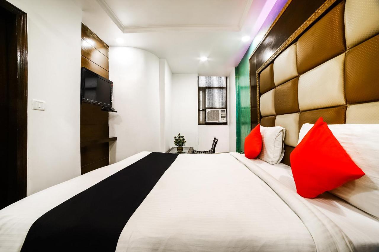 Capital O 6408 Hotel Delhi Heart Ню Делхи Екстериор снимка